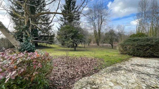 Maison - 220 m² - 6 pièces