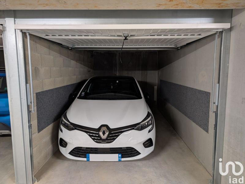 Parking - 13 m²