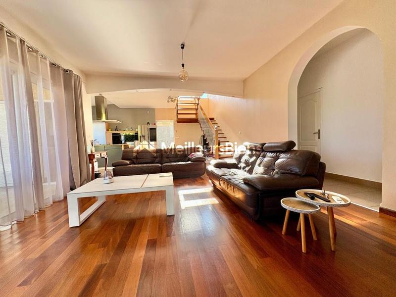 Villa - 160 m² - 5 pièces