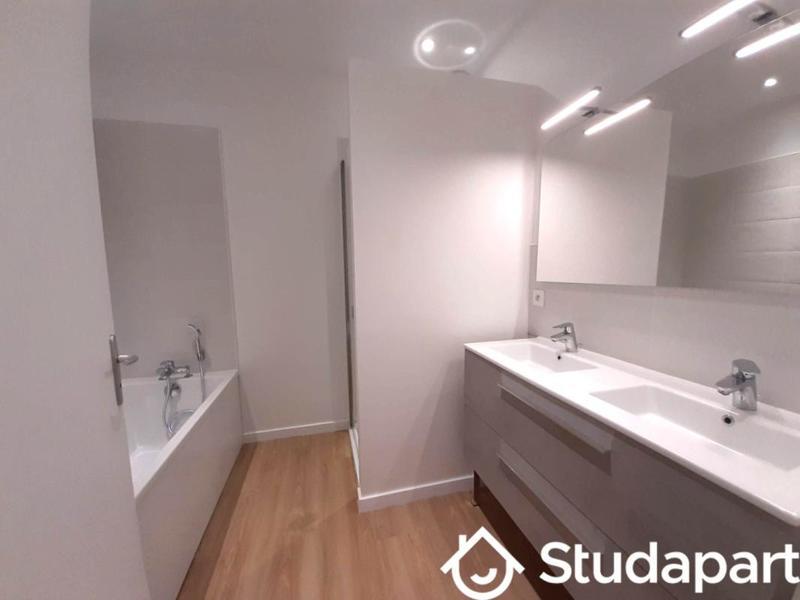 Chambre - 13 m² - 1 pièce