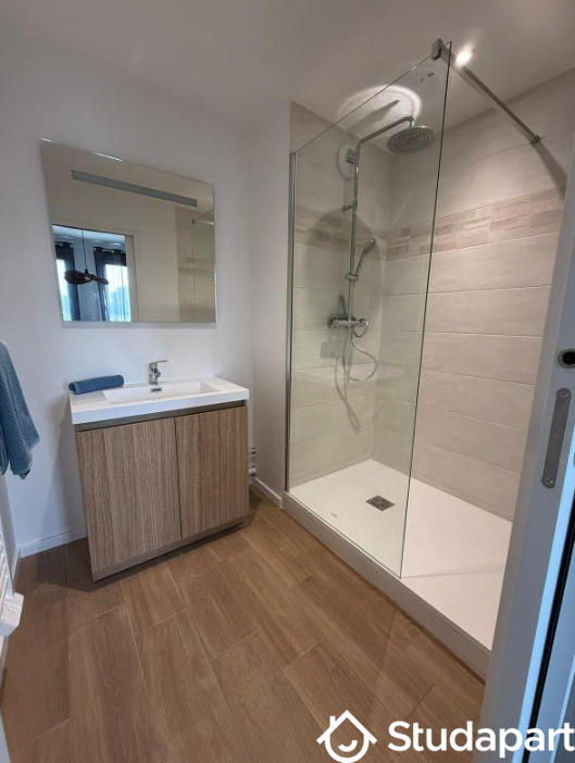 Chambre - 16 m² - 1 pièce