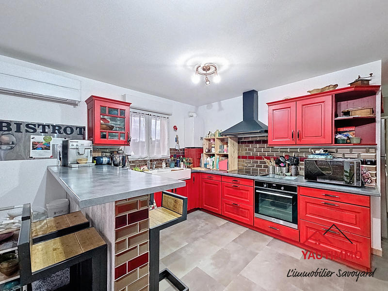 Appartement - 110 m² - 5 pièces