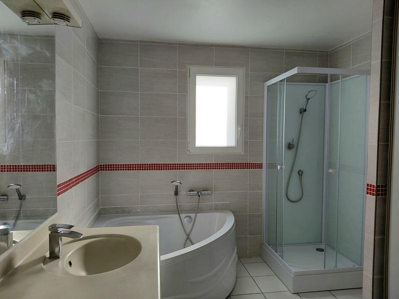 Maison ancienne - 104 m² - 5 pièces