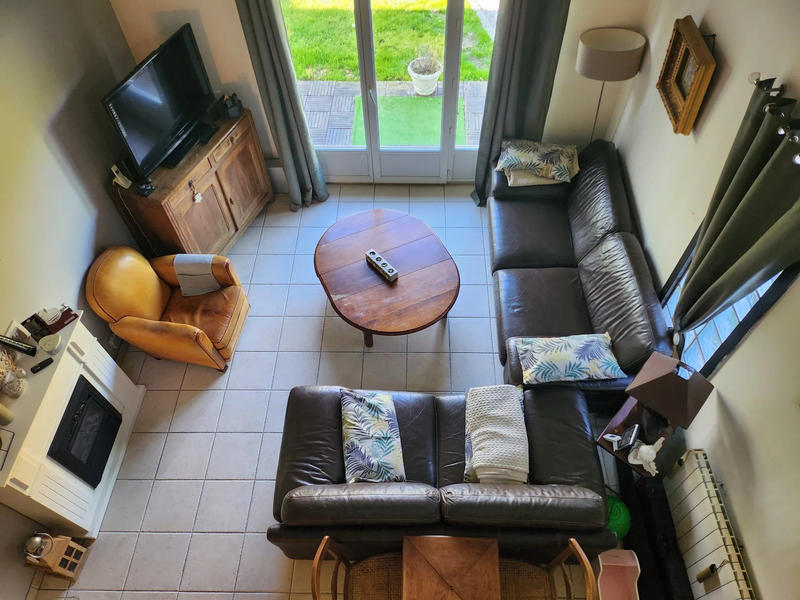 Maison - 230 m² - 7 pièces