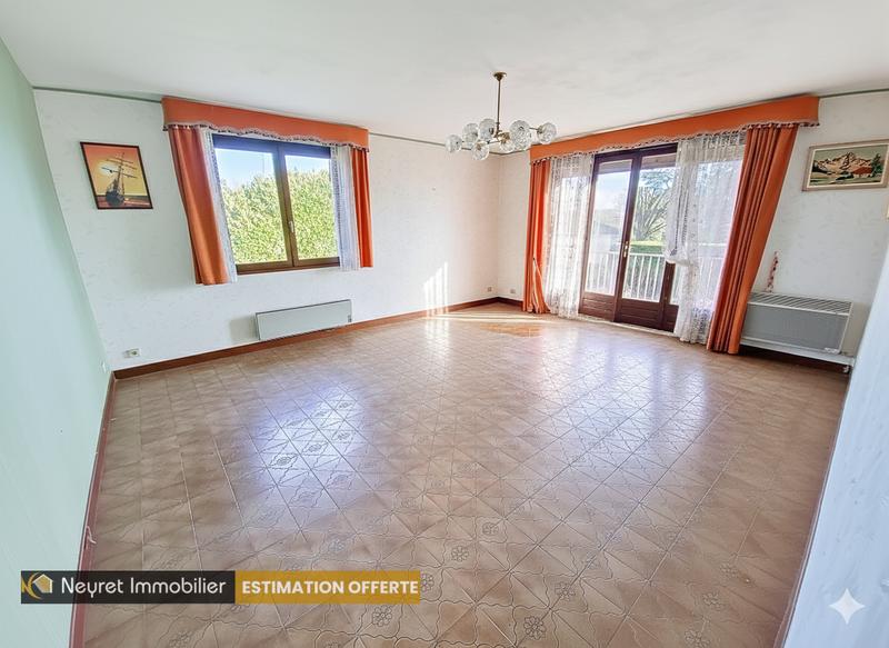 Maison - 97 m² - 5 pièces