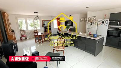 Maison - 90 m² - 7 pièces