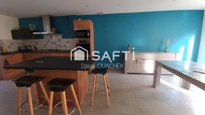 Maison - 110 m² - 5 pièces