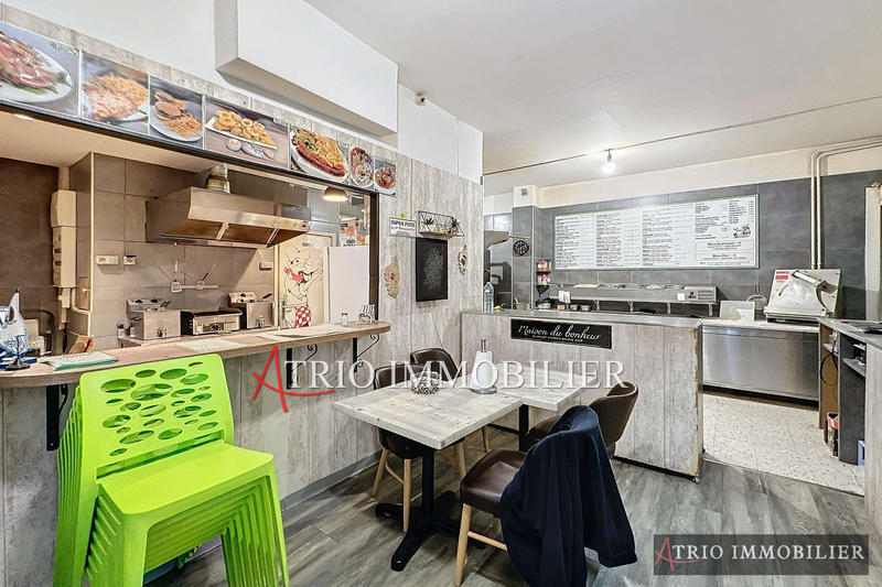 Fonds de commerce - Magasins - 56 m²