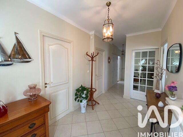 Maison - 98 m² - 5 pièces