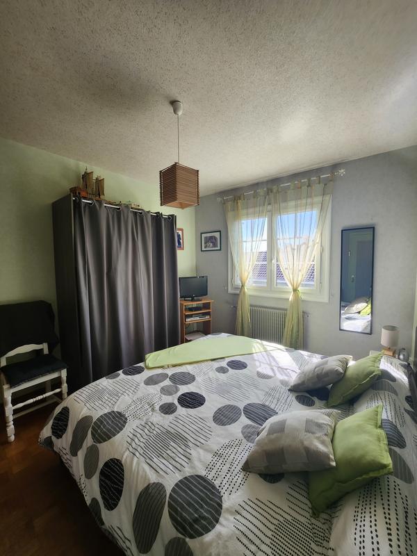 Maison - 103 m² - 5 pièces