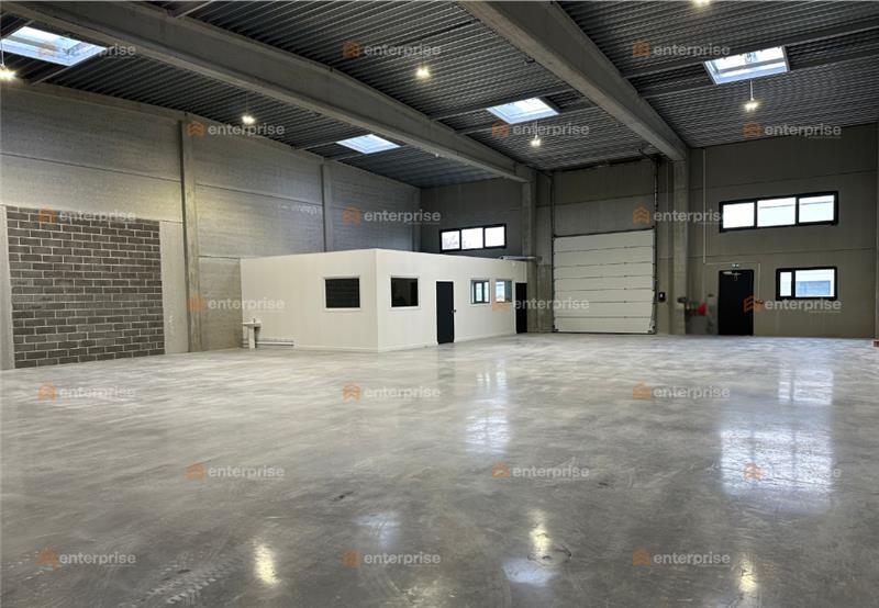 Local d'activité / Entrepôt - 292 m²