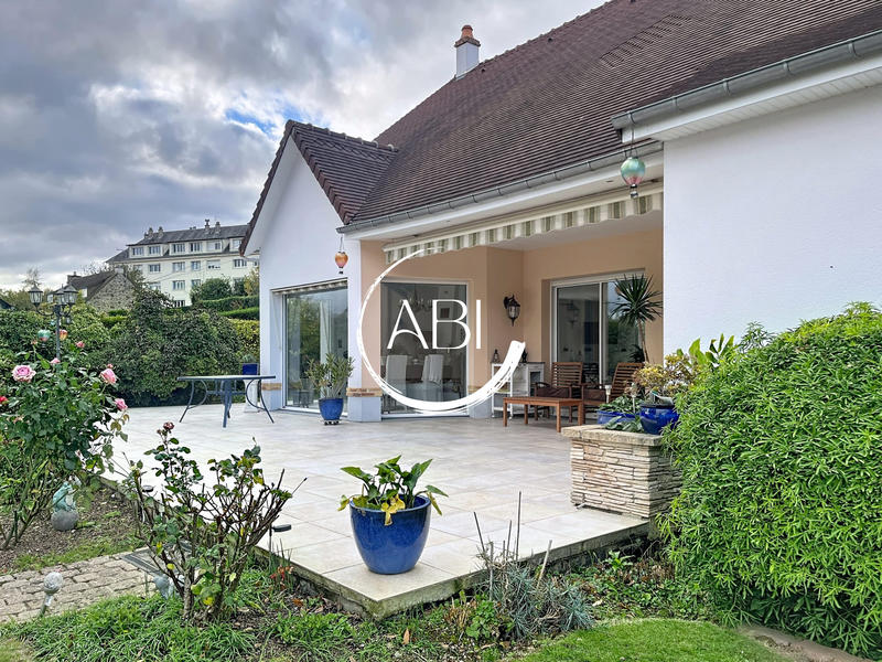 Maison - 155 m² - 4 pièces