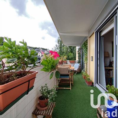 Appartement - 97 m² - 5 pièces