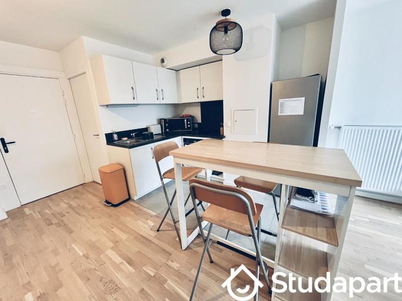 Chambre - 17 m² - 1 pièce