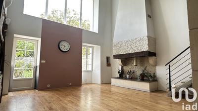 Maison - 268 m² - 11 pièces