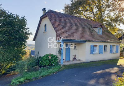 Maison - 137 m² - 6 pièces