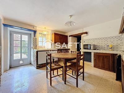 Maison - 142 m² - 6 pièces