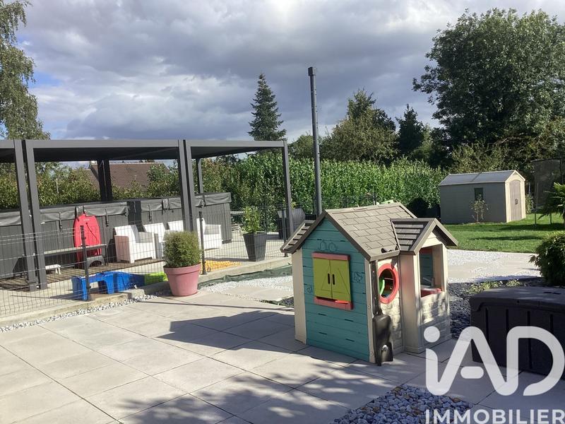 Maison - 138 m² - 8 pièces