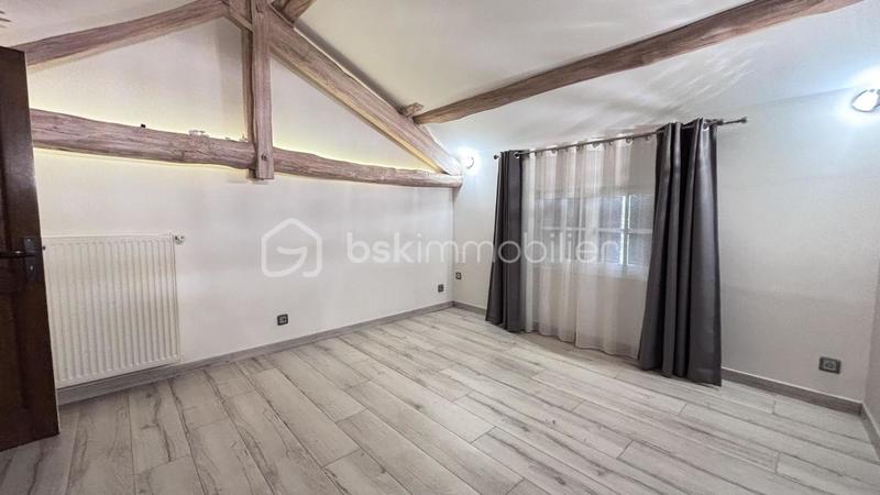 Demeure - 405 m² - 11 pièces