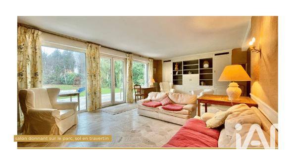 Maison - 176 m² - 13 pièces