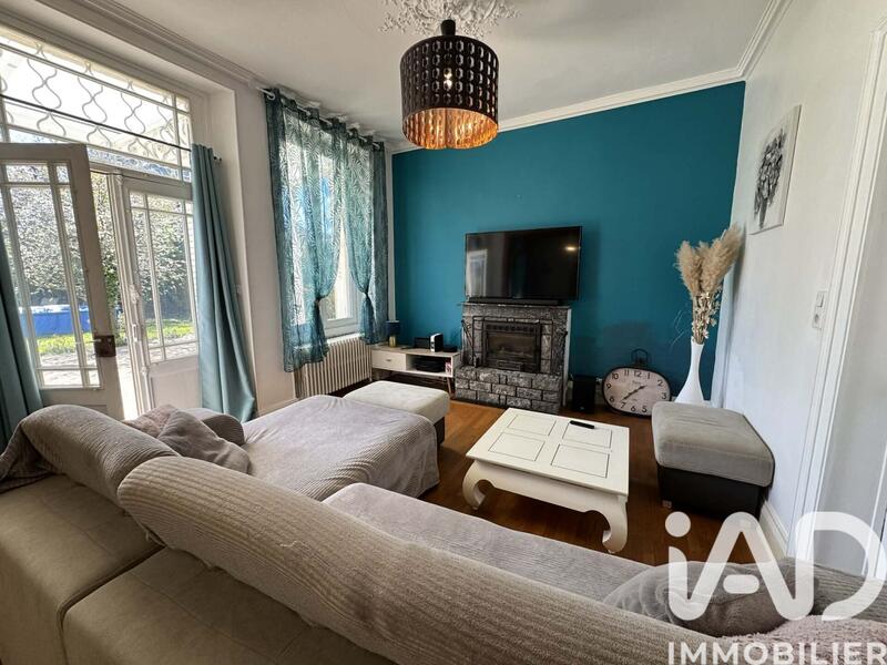 Maison - 184 m² - 7 pièces