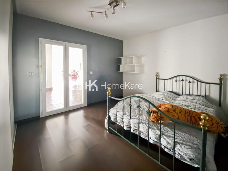 Maison - 200 m² - 5 pièces