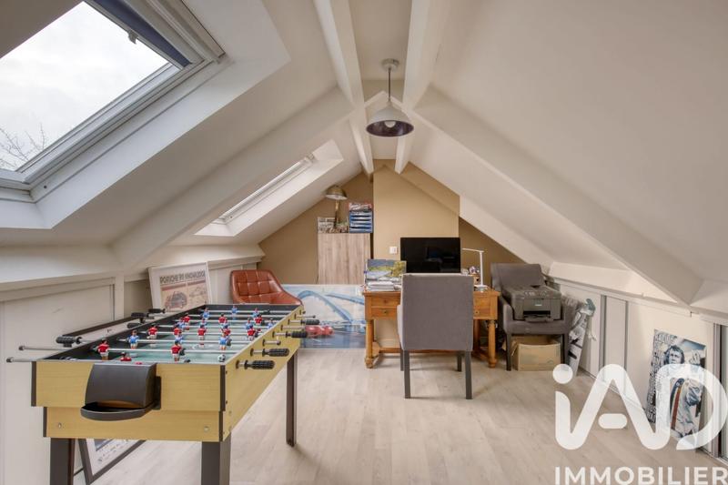 Maison - 190 m² - 8 pièces