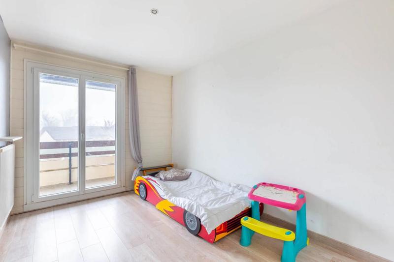 Maison - 92 m² - 4 pièces