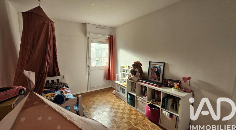 Appartement - 81 m² - 4 pièces