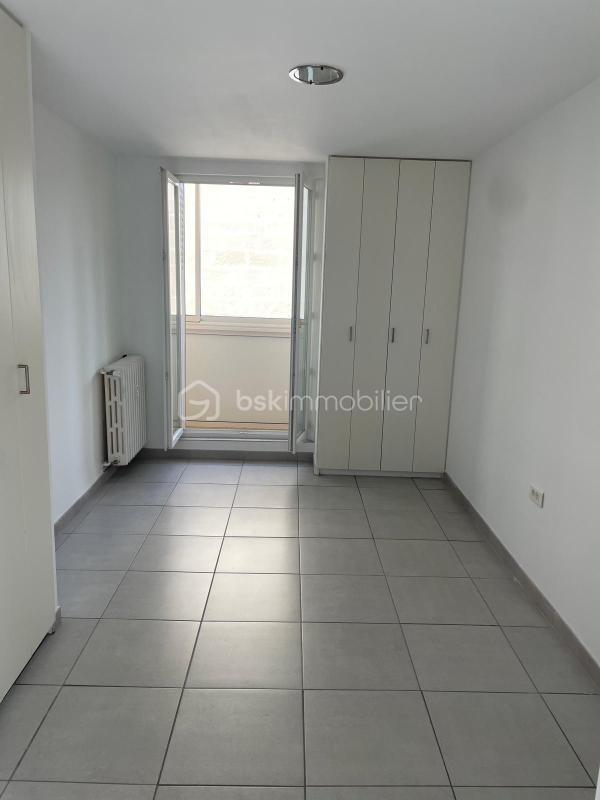 Appartement - 76 m² - 3 pièces