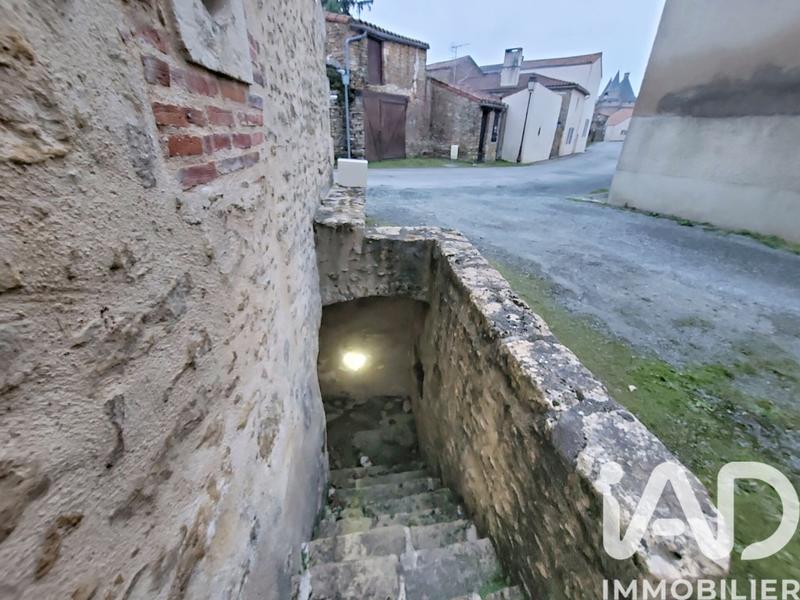 Maison de village - 220 m² - 6 pièces