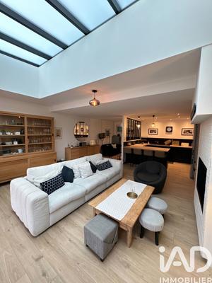 Maison de maîtres - 176 m² - 7 pièces