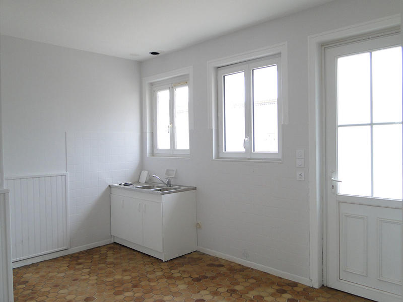 Immeuble - 7 pièces