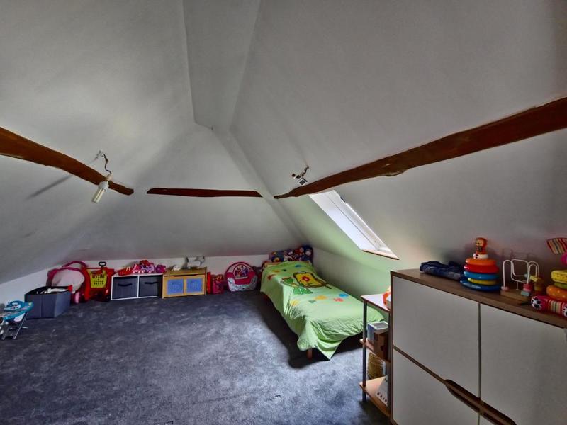 Maison - 77 m² - 5 pièces