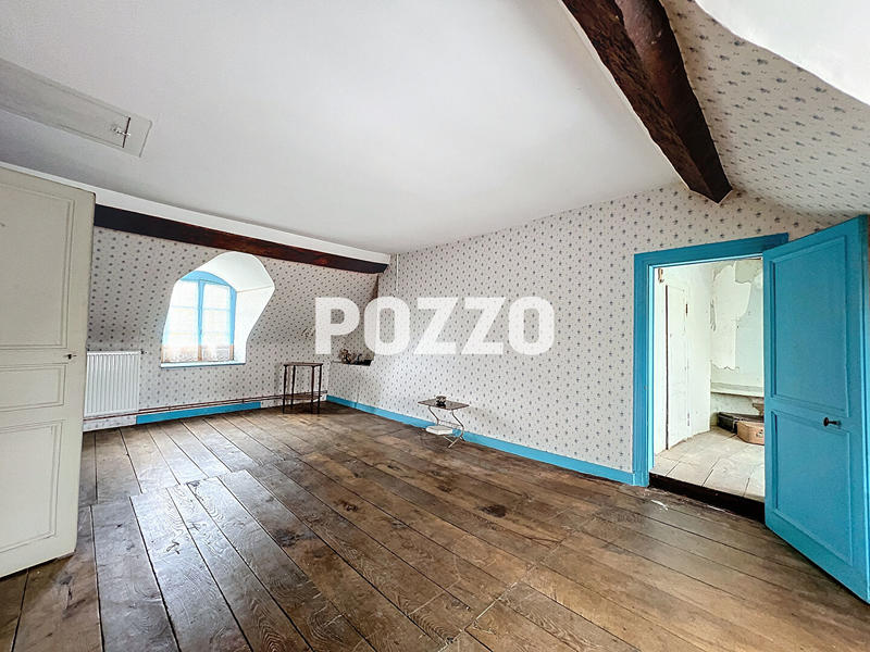 Maison - 170 m² - 10 pièces