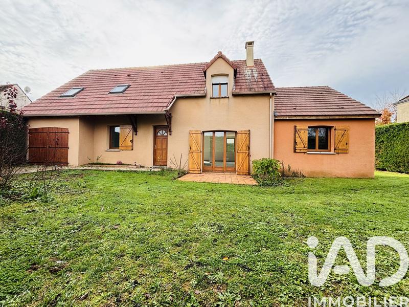 Maison - 150 m² - 9 pièces