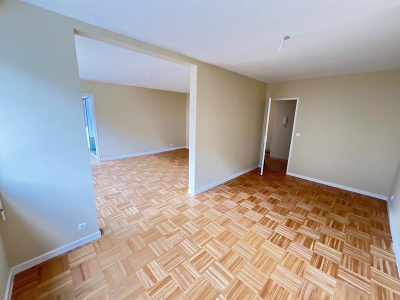 Appartement - 83 m² - 4 pièces