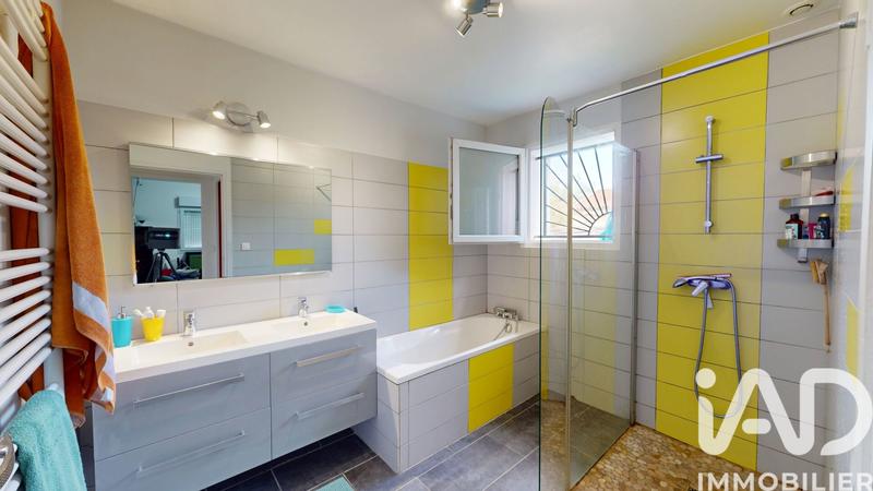 Maison - 124 m² - 6 pièces