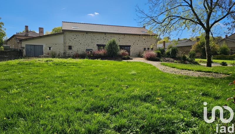 Maison - 275 m² - 6 pièces