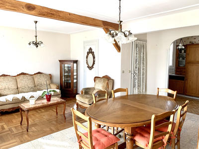 Maison - 120 m² - 5 pièces