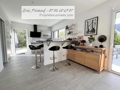Maison - 152 m² - 5 pièces