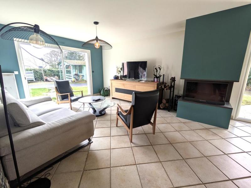 Maison - 167 m² - 8 pièces