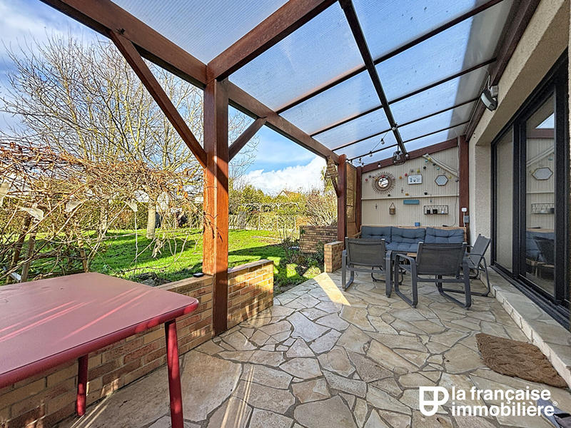 Maison - 218 m² - 8 pièces