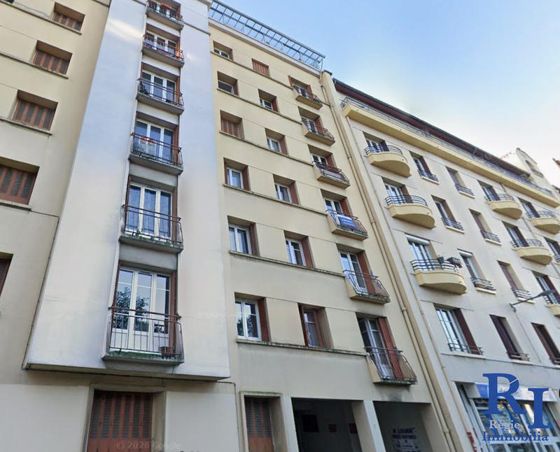 Parking / Garage - 13 m²