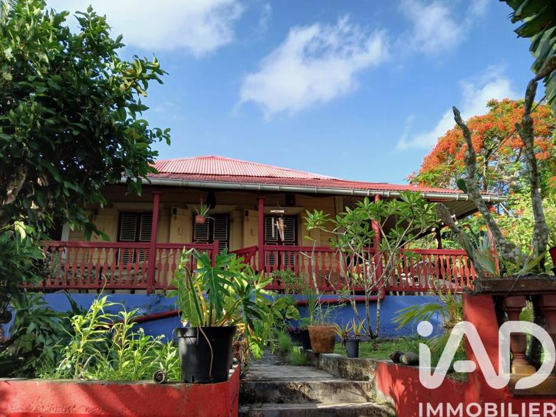 Maison - 194 m² - 9 pièces