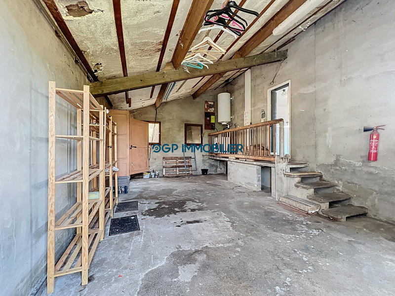 Maison - 93 m² - 5 pièces