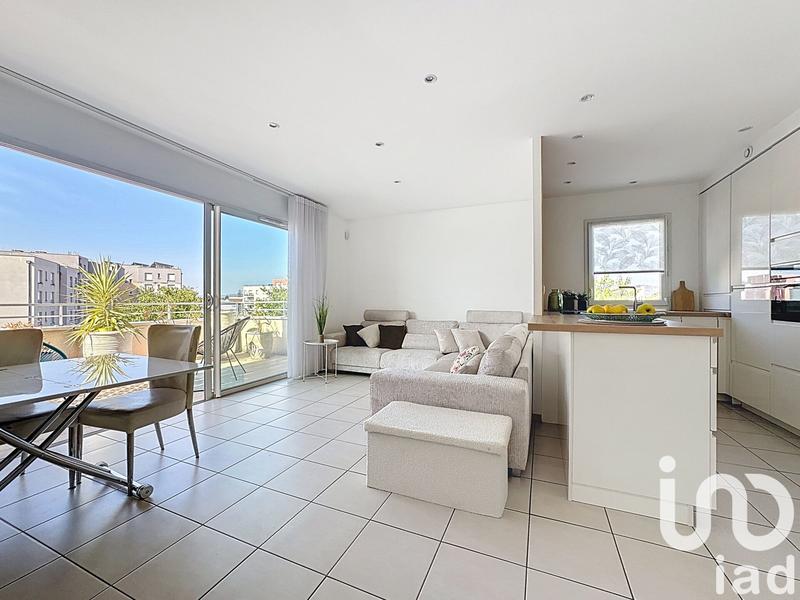 Appartement - 70 m² - 3 pièces