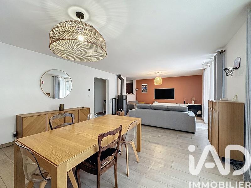 Maison - 192 m² - 5 pièces