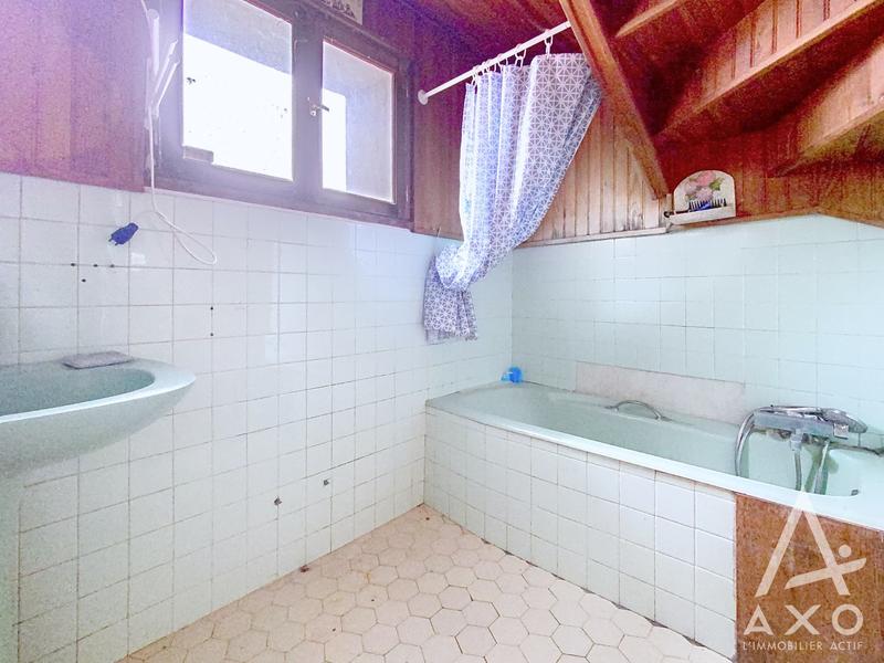 Maison - 147 m² - 7 pièces