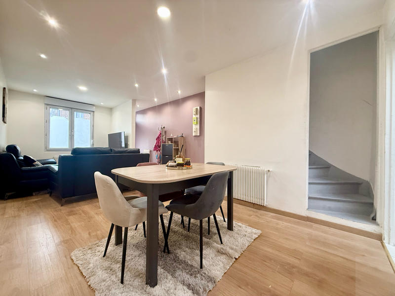 Maison - 89 m² - 5 pièces